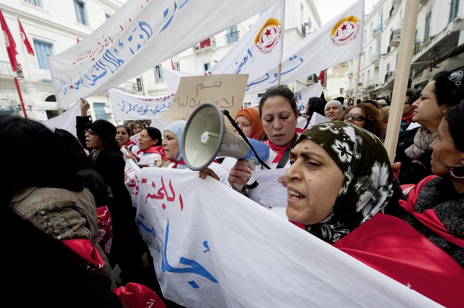 12 mars 2011 : Place Mohammed Ali les femmes se rassemblent et prÃ©parent leur marche dans le cadre de la JournÃ©e Mondiale de la Femme. Cette marche pour l