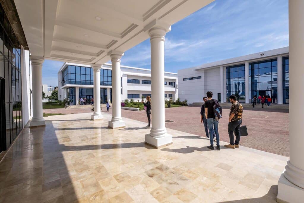 Université Tunis Carthage à la Soukra