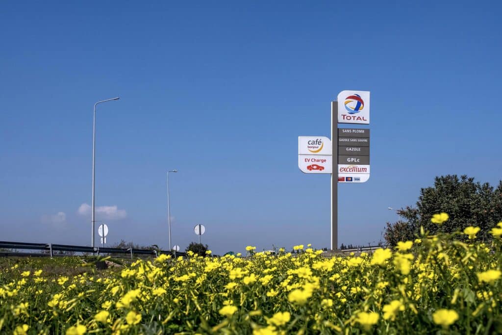 Station service Total sur autoroute A1 au niveau de Grombalia en Tunisie