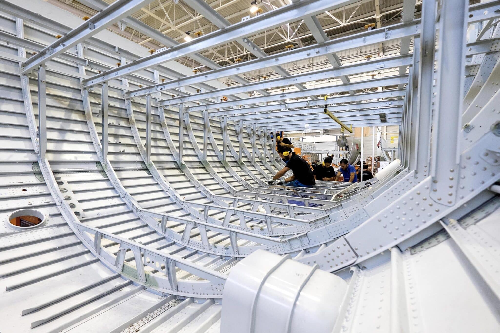 Site de production de Aérolia dans la banlieue sud de Tunis au coeur du nouveau concept de pôle aéronautique développé depuis 2009. Ce site de la filiale de Airbus Industrie produit des éléments des nouveaux Airbus A320.