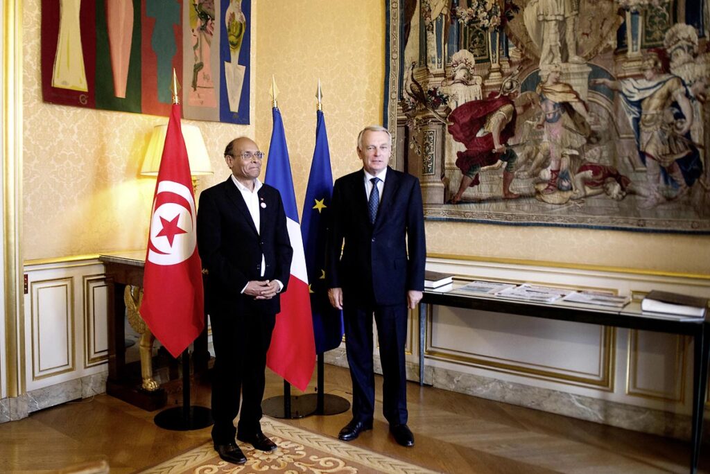 18 juillet : Le président Marzouki est reçu à Matignon par Jean-Marc Ayrault, premier ministre, pour une entrevue au 2éme jour de la visite officielle de Moncef Marzouki, Président de la Républiqye tunisienne à Paris et Marseille