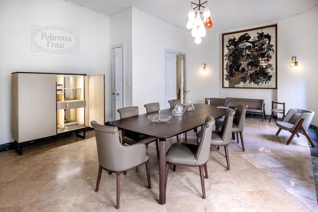 Show room KBR Poltrona Frau à Tunis