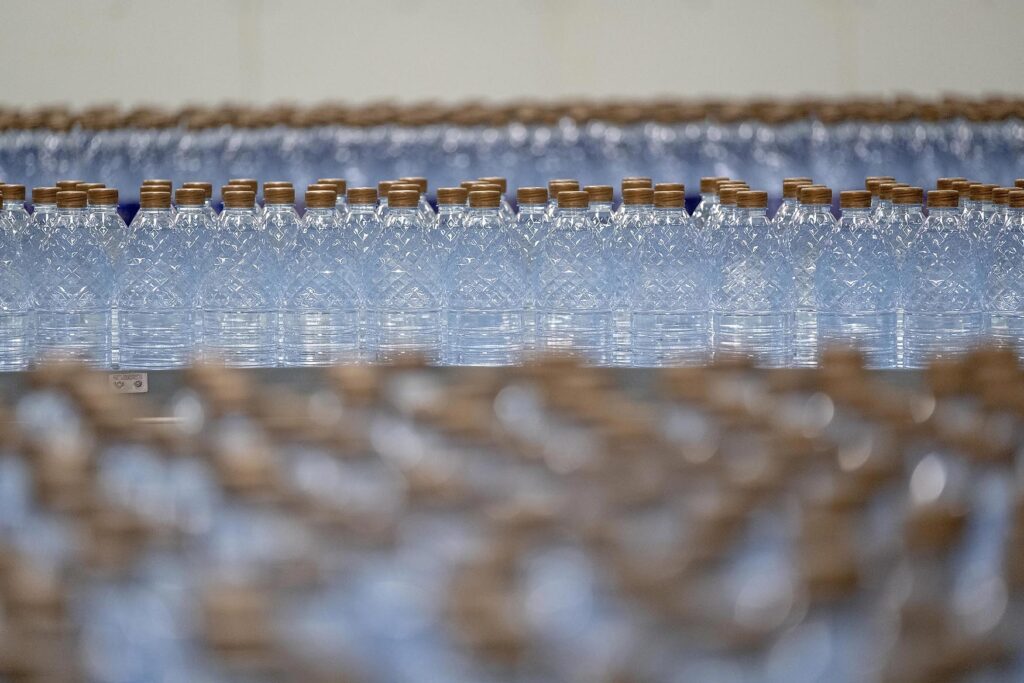 Usine de production et embouteillage eau Tijen