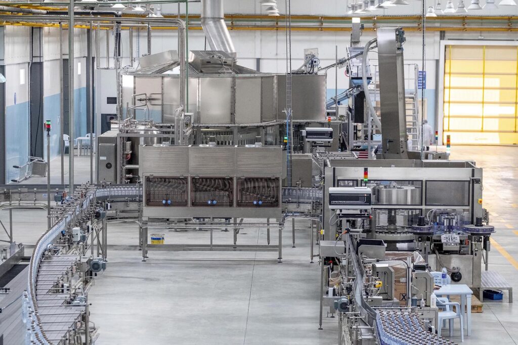 Usine de production et embouteillage eau Tijen